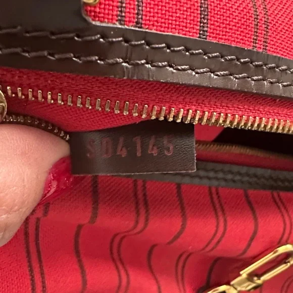 Louis Vuitton Damier Ebene Delightful MM Bag - Picture 4 of 17